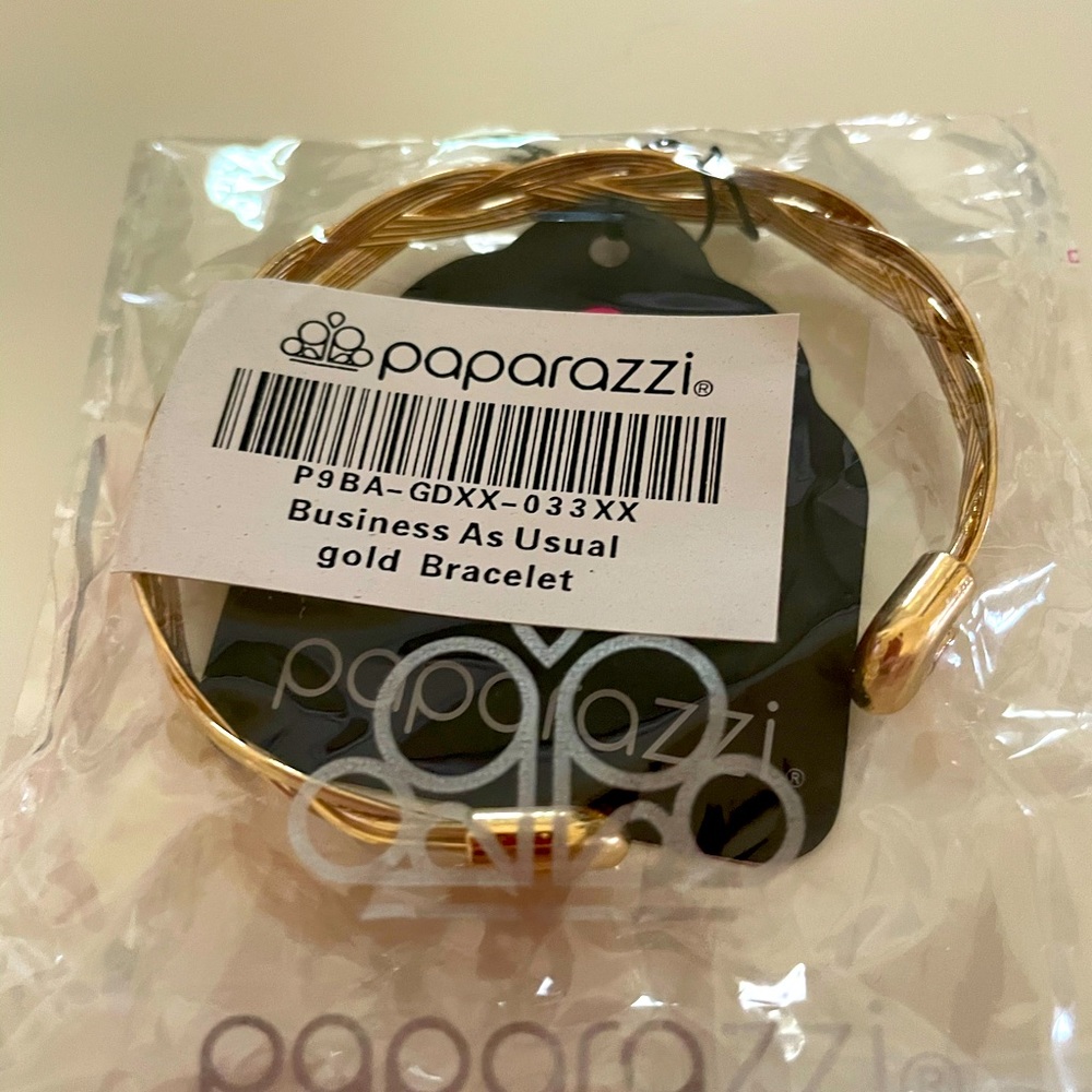 Bracelet